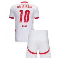 RB Leipzig Xavi Simons #10 Heimtrikotsatz Kinder 2024-25 Kurzarm (+ Kurze Hosen)